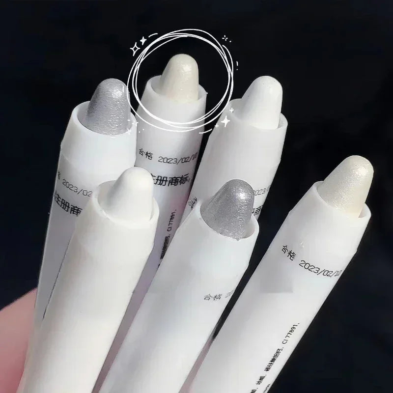 White Silkworm Pearlescent Eyeshadow Stick